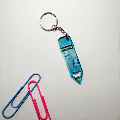 Porte-clés "crayon" en résine