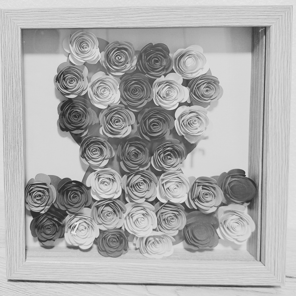 tableau cadre nounours ourson ours naissance personnalise personnalisable cadre bois blanc noir rose papier fait main marion papillon geneve suisse