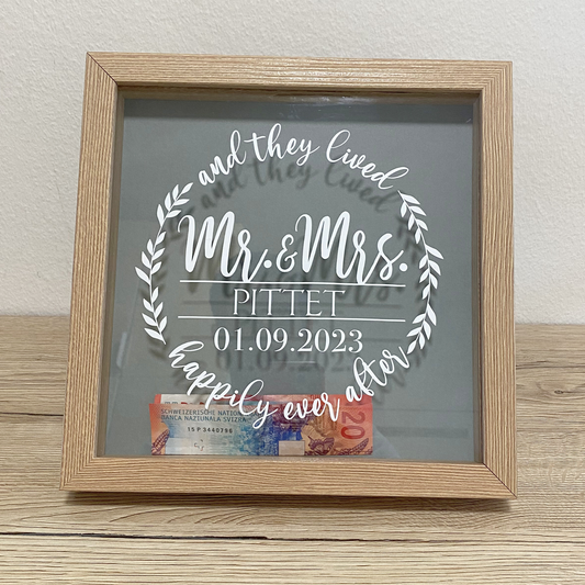 cadre tirelire personnalise personnalisable cadre bois blanc noir fait main mariage anniversaire voyage bébé projet marion papillon geneve suisse
