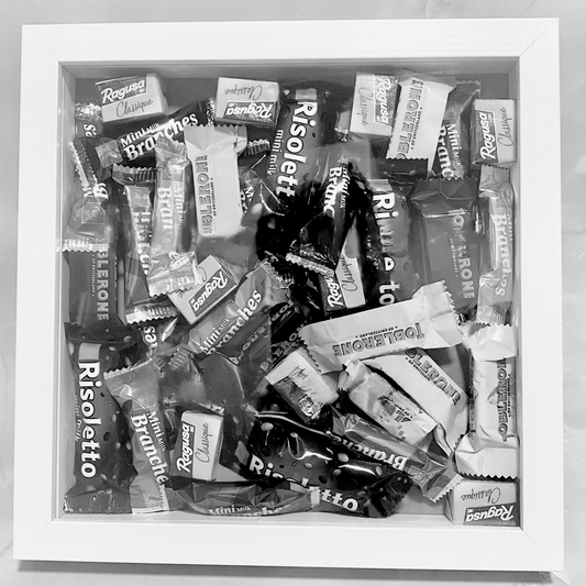 tableau cadre friandises urgence personnalise personnalisable cadre bois blanc noir fait main marion papillon geneve suisse
