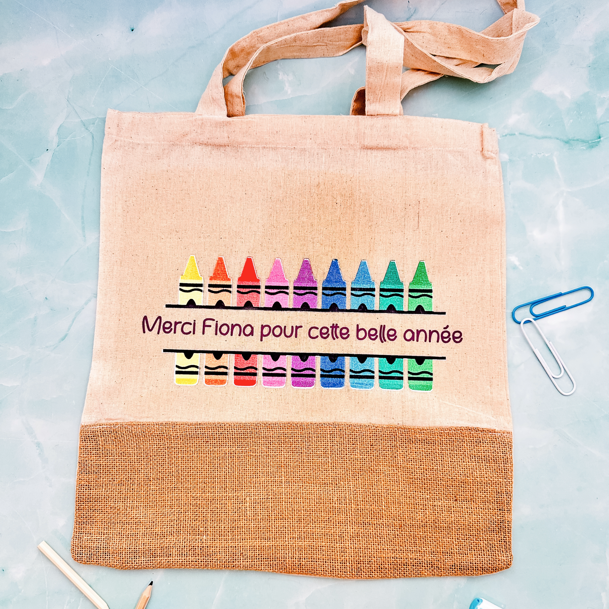 tote bag sac tissus coton neocolores fete des ecoles fin annee scolaire nounou maitresses maitresse maitres maitre personnalise personnalisable fait main marion papillon geneve suisse